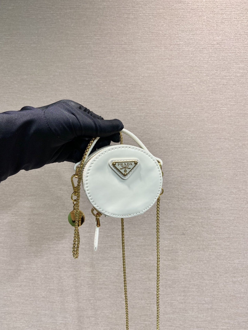 Pra*a round bags